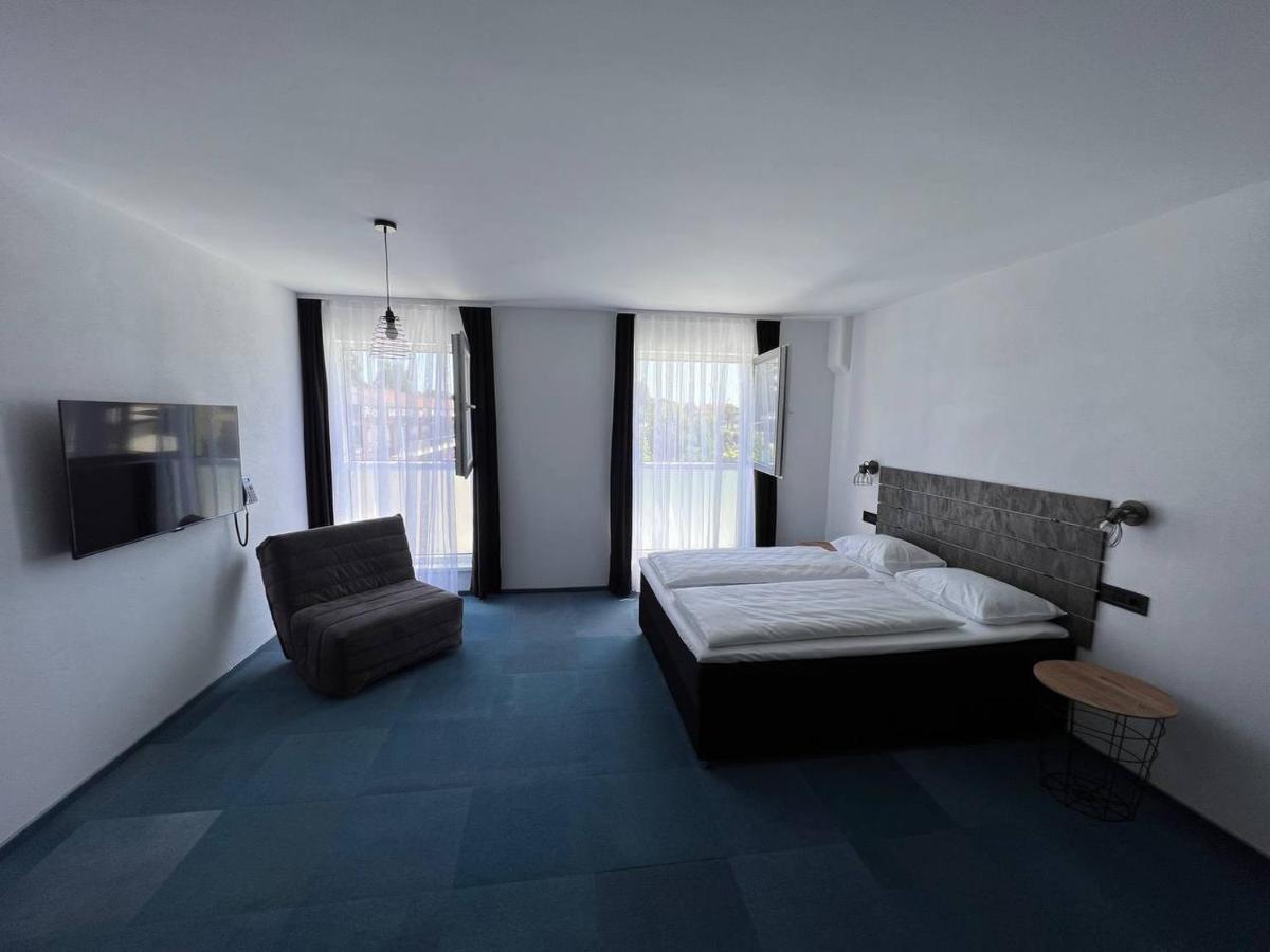 Hotel Arena Bakarni Brčko Esterno foto