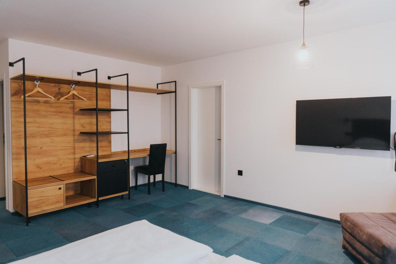 Hotel Arena Bakarni Brčko Esterno foto